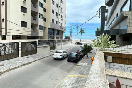 Apartamento à venda com 2 quartos, sendo 1 suíte,  em Aviação, Praia Grande, SP