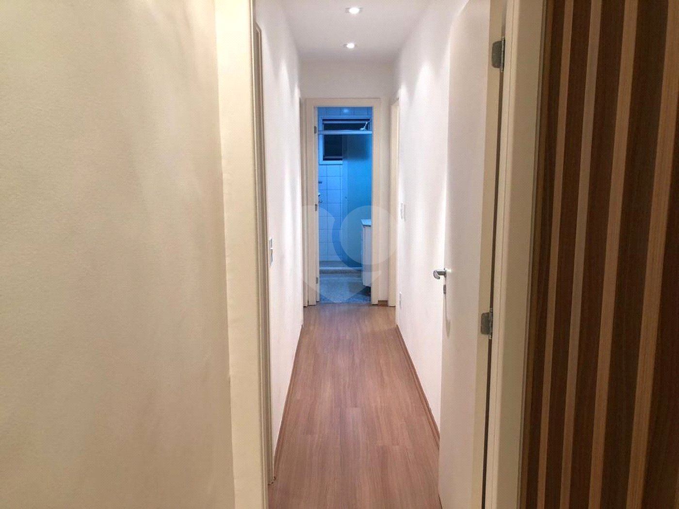 Apartamento à venda com 3 quartos, sendo 2 suítes,  em Paraíso do Morumbi, São Paulo, SP