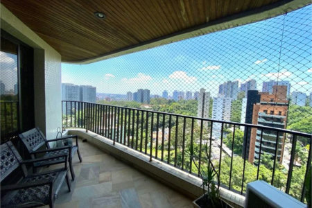 Apartamento à venda com 4 quartos, sendo 3 suítes,  em Vila Suzana, São Paulo, SP