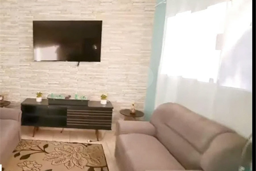 Belíssima casa com 04 dormitórios em Itanhaém