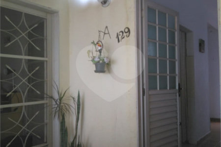 Casa na Avenida Maranhão