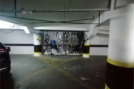 APARTAMENTO COBERTURA Á VENDA COM 200m2 ÍCONE NA BELA VISTA