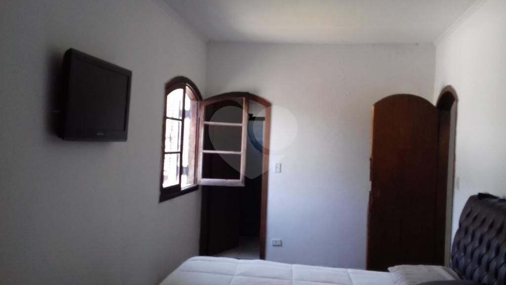 Sobrado à venda com 4 quartos, sendo 2 suítes, em City Recanto Anastácio, São Paulo, SP