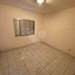 Casa Térrea à venda com 4 quartos em Vila Mazzei, São Paulo, SP
