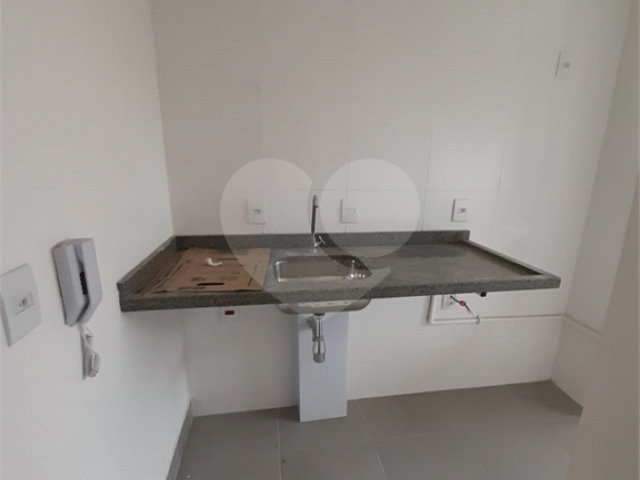 Apartamento à venda com 2 quartos em Vila Mazzei, São Paulo, SP