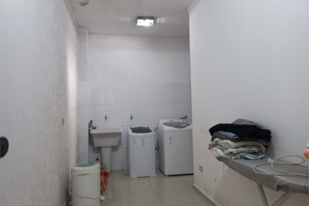 Casa à venda com 3 suítes em Parque Monte Alegre, Taboão da Serra, SP