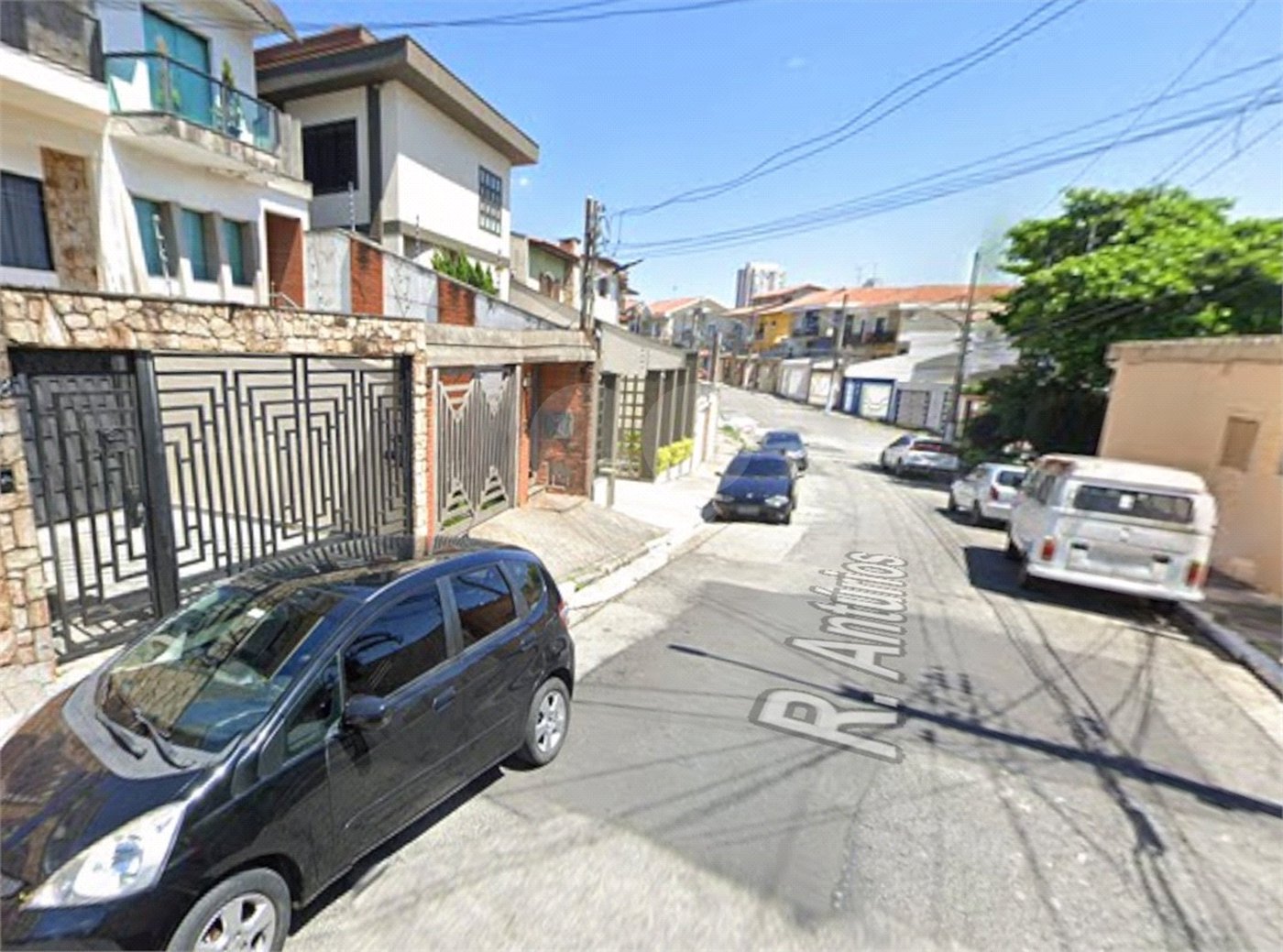 Sobrado à venda com 3 suítes em Vila Carrão, São Paulo, SP