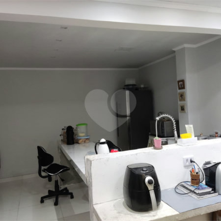 Sobrado à venda com 3 quartos, sendo 1 suíte, em Chácara Monte Alegre, São Paulo, SP