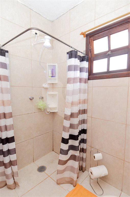 Casa à venda com 4 quartos, sendo 1 suíte, em Jardim Nova Taboão, Guarulhos, SP