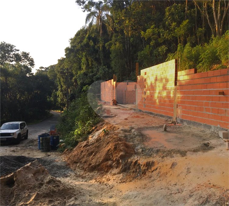 Condomínio à venda com 1 suíte em Roseira, Mairiporã, SP