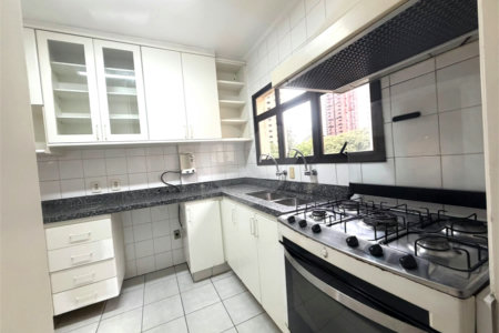 Apartamento à venda com 3 suítes em Vila Suzana, São Paulo, SP