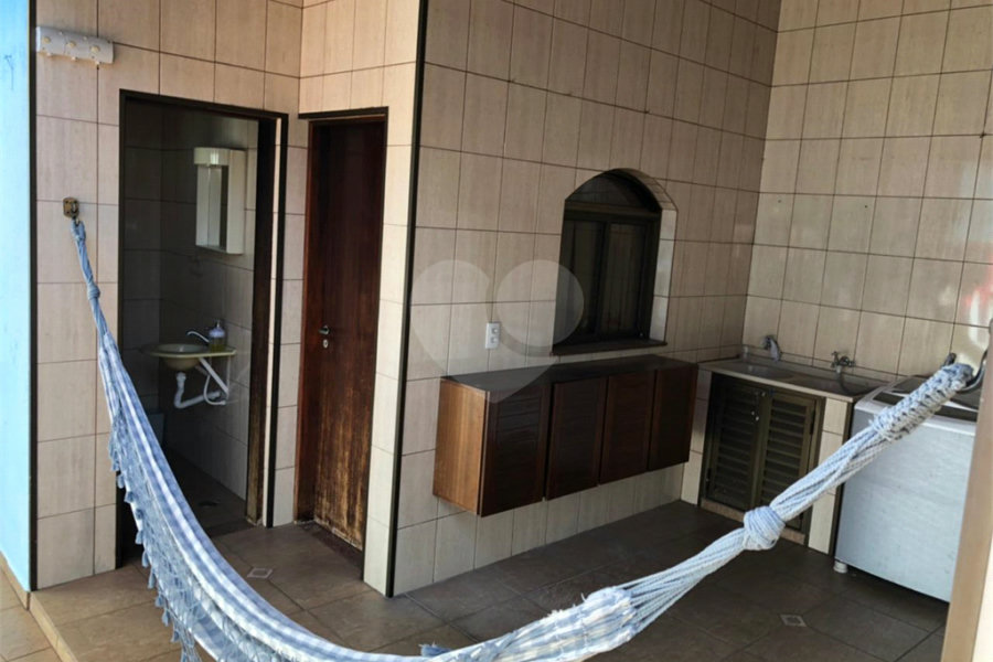 Casa Térrea à venda com 3 suítes em Jaçanã, São Paulo, SP