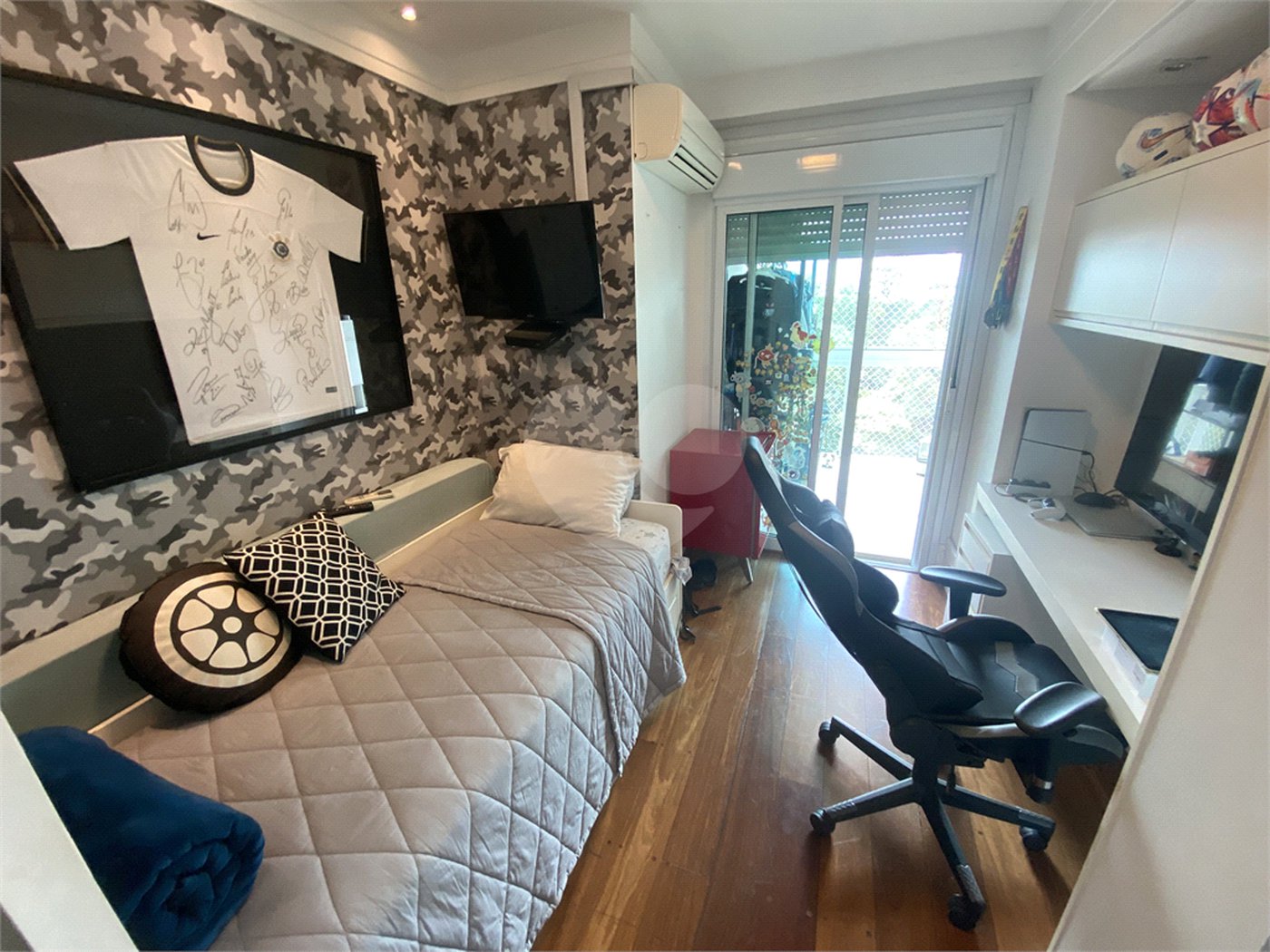 Apartamento à venda com 3 quartos, sendo 2 suítes, em Santana, São Paulo, SP