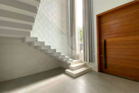 Casa à venda com 4 suítes no condomínio Portal Horizonte, Bragança Paulista - SP