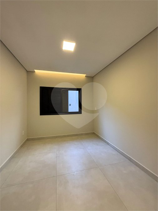 Casa à venda com 3 quartos, sendo 1 suíte, em Jardim Bom Sucesso, Indaiatuba, SP