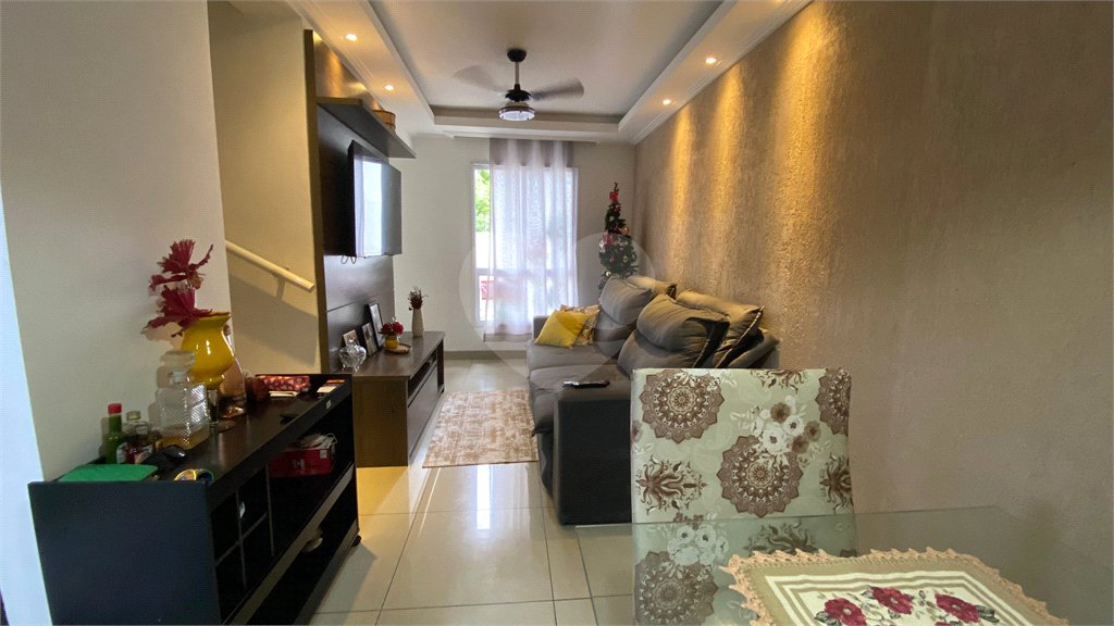 Casa à venda com 3 quartos, sendo 1 suíte, no condomínio Vivant, Rio de Janeiro - RJ