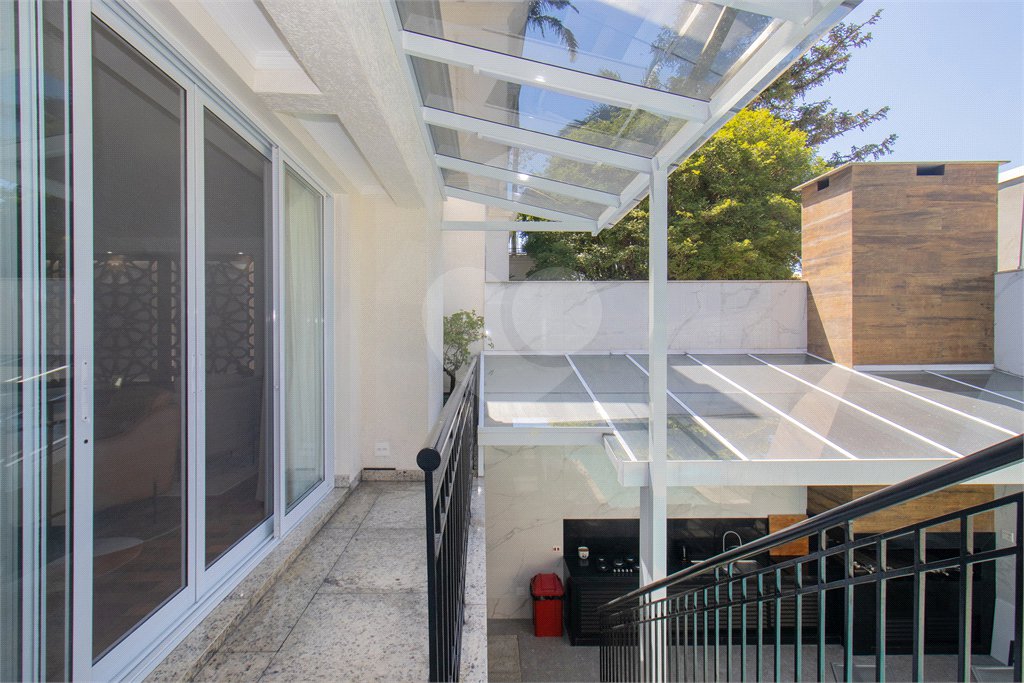 Casa à venda com 4 suítes no condomínio Conde D Eu, São Paulo - SP