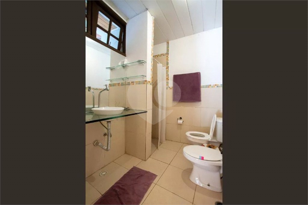 Casa Térrea à venda com 1 suíte em Vila Romana, São Paulo, SP