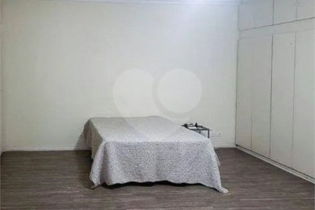 Casa à venda com 5 quartos, sendo 1 suíte, em Vila Santo Estevão, São Paulo, SP
