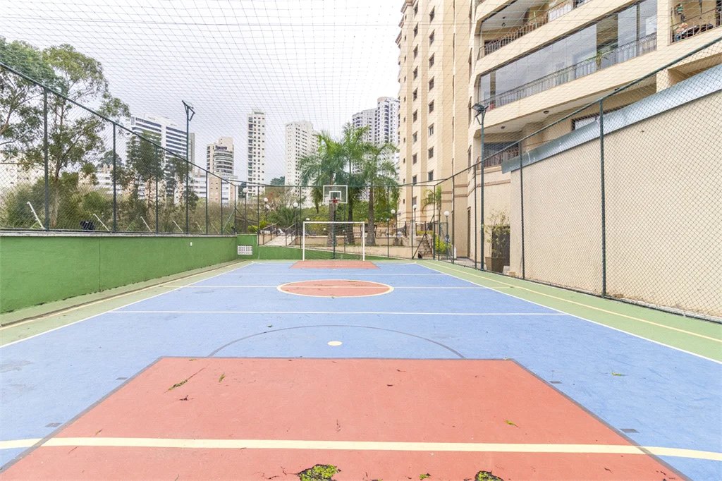 Apartamento à venda com 4 quartos, sendo 3 suítes, em Jardim Monte Kemel, São Paulo, SP
