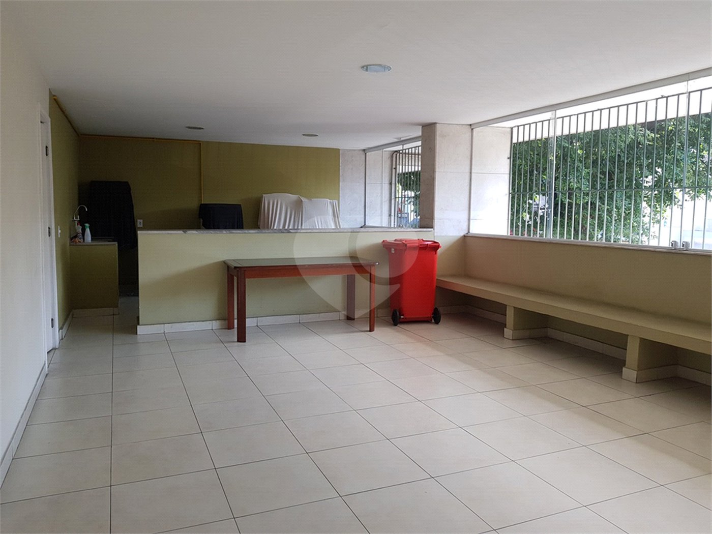 Apartamento à venda com 3 quartos, sendo 2 suítes,  em Tijuca, Rio de Janeiro, RJ