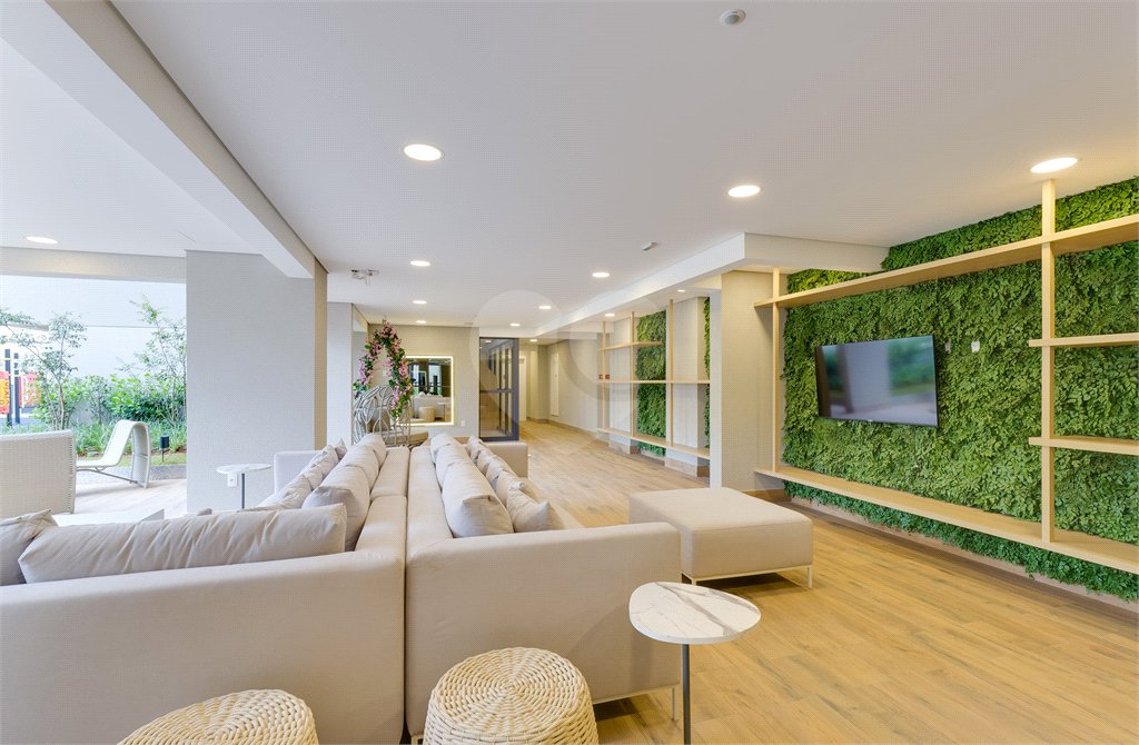 Apartamento à venda com 3 quartos, sendo 1 suíte, em Jardim Marajoara, São Paulo, SP