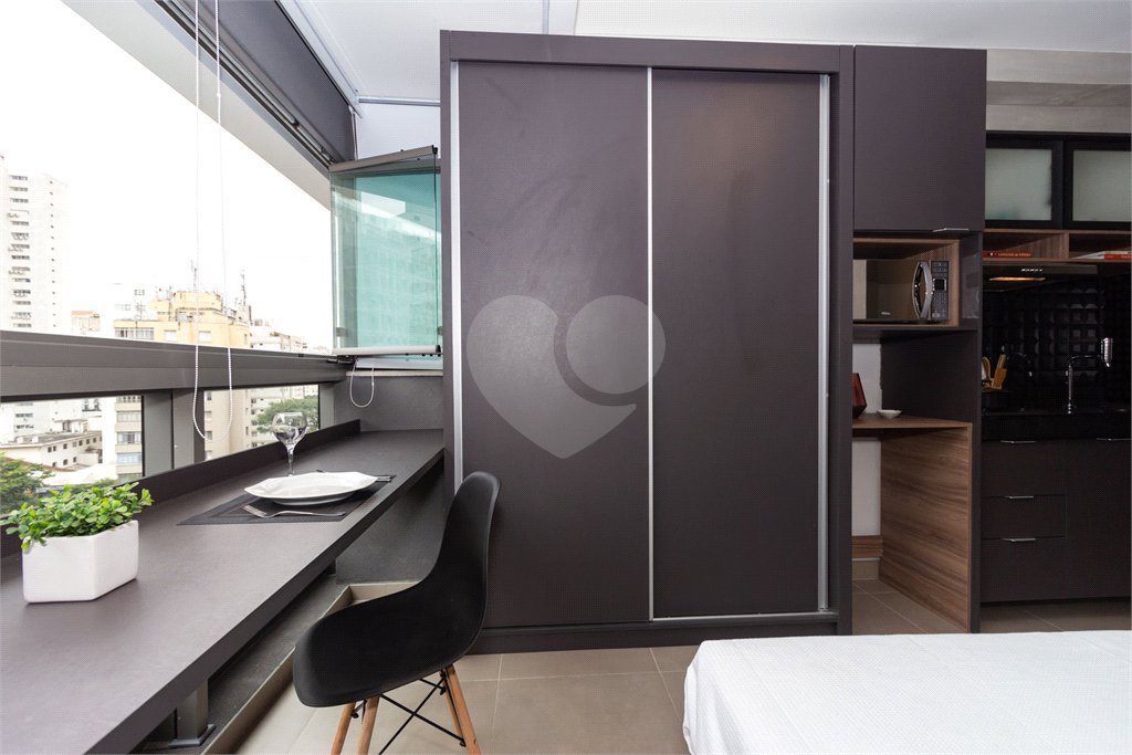 Apartamento à venda ou para alugar com 1 quarto em Pinheiros, São Paulo, SP