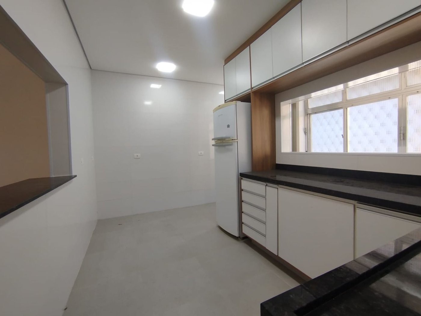 Casa com 2 dormitórios à venda, 82 m² por R$ 599.000,00 - Embaré - Santos/SP