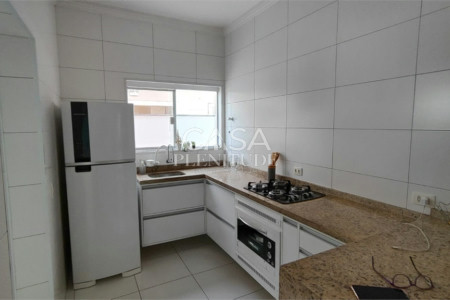 Casa em condomínio à venda com 3 quartos, sendo 1 suíte, em Iporanga, Sorocaba, SP