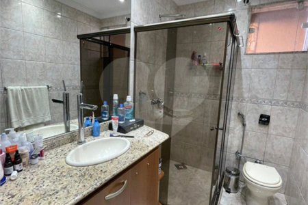 Casa à venda com 4 quartos, sendo 1 suíte, em Campo Grande, Rio de Janeiro, RJ