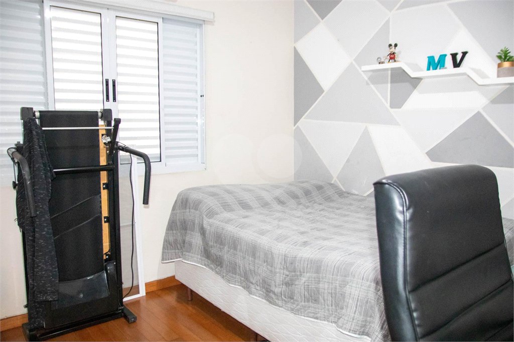 Casa à venda com 3 quartos, sendo 1 suíte, em Vila Gustavo, São Paulo, SP