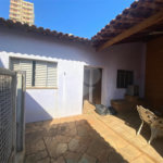 Casa à venda com 3 quartos, sendo 1 suíte, no Centro, Araraquara, SP