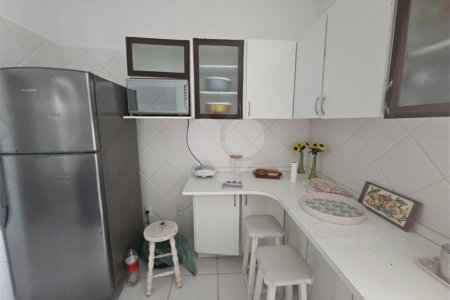 Cobertura à venda com 3 quartos, sendo 1 suíte,  no Centro, Cabo Frio, RJ
