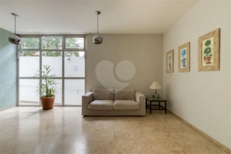 Apartamento à venda com 3 quartos, sendo 1 suíte, em Perdizes, São Paulo, SP