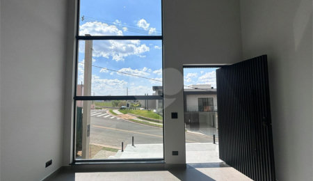 Casa à venda com 3 suítes em Nova Gardênia, Atibaia, SP