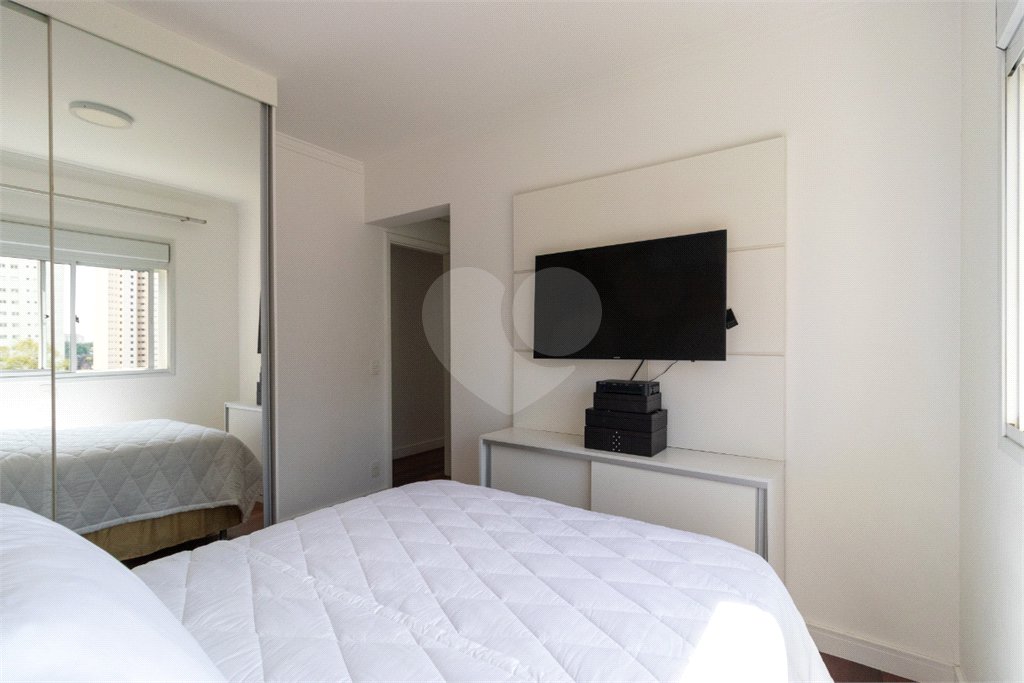 Apartamento à venda com 4 suítes em Vila Sofia, São Paulo, SP
