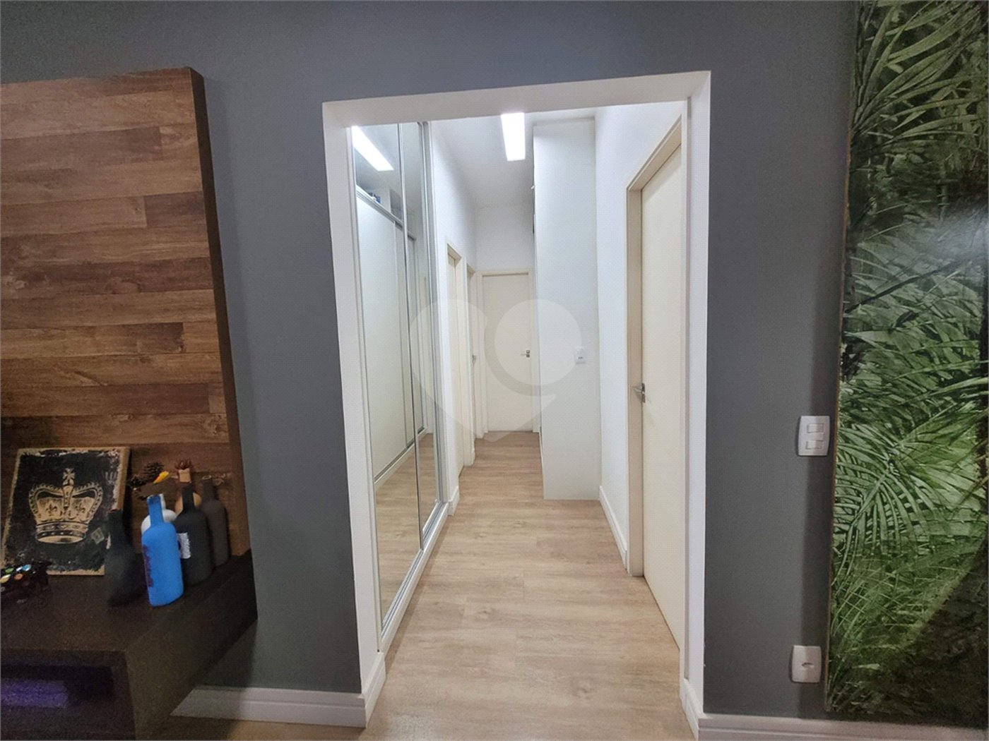 Apartamento à venda com 3 quartos, sendo 1 suíte, no Centro, Vinhedo, SP
