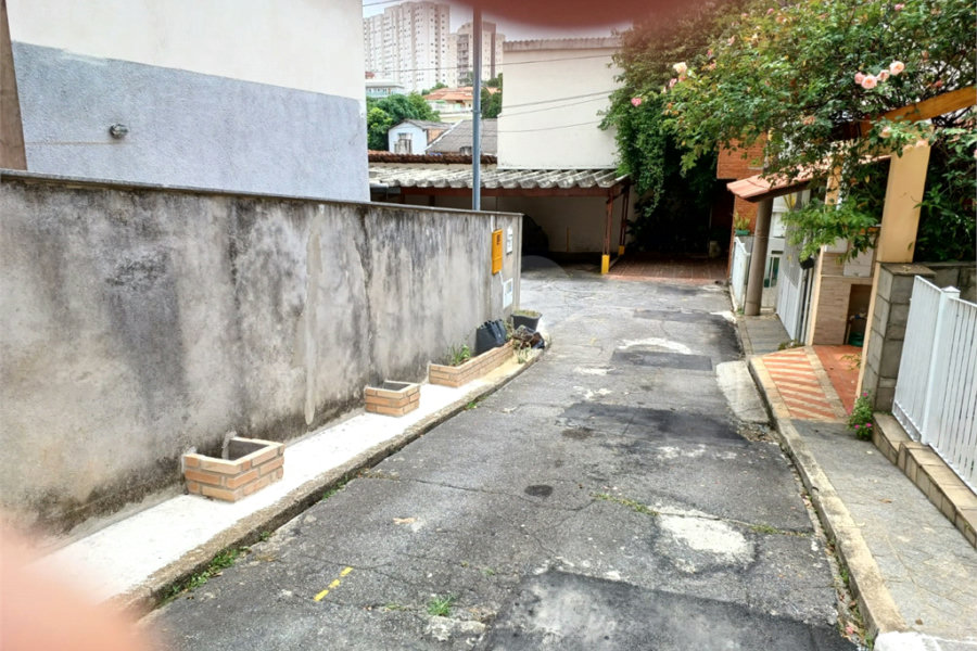 Sobrado à venda com 3 quartos em Santa Terezinha, São Paulo, SP