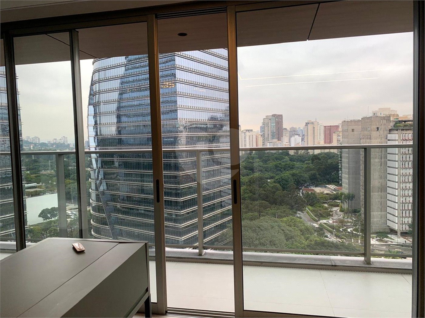 Apartamento para alugar com 1 suíte em Vila Olímpia, São Paulo, SP