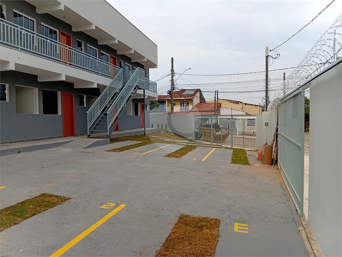 Apartamento à venda com 1 quarto em Parque das Laranjeiras, Sorocaba, SP