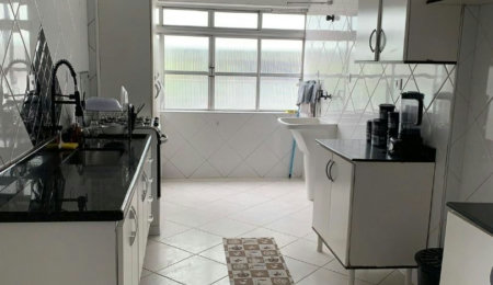 Apartamento com 2 dormitórios à venda, 84 m² por R$ 530.000,00 - Centro - São Vicente/SP