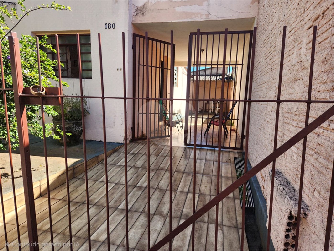 Casa à venda com 3 quartos em Vila Suconasa, Araraquara, SP