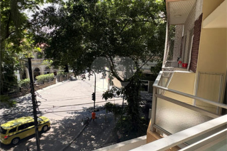 Apartamento à venda com 3 quartos, sendo 1 suíte,  em Lagoa, Rio de Janeiro, RJ
