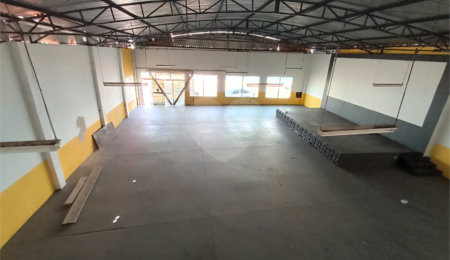 Barracão para alugar no Centro, Itapetininga, SP