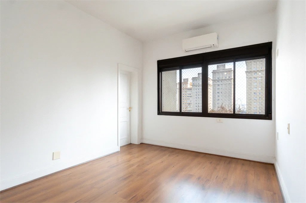 Duplex à venda com 6 quartos, sendo 4 suítes, em Alto de Pinheiros, São Paulo, SP