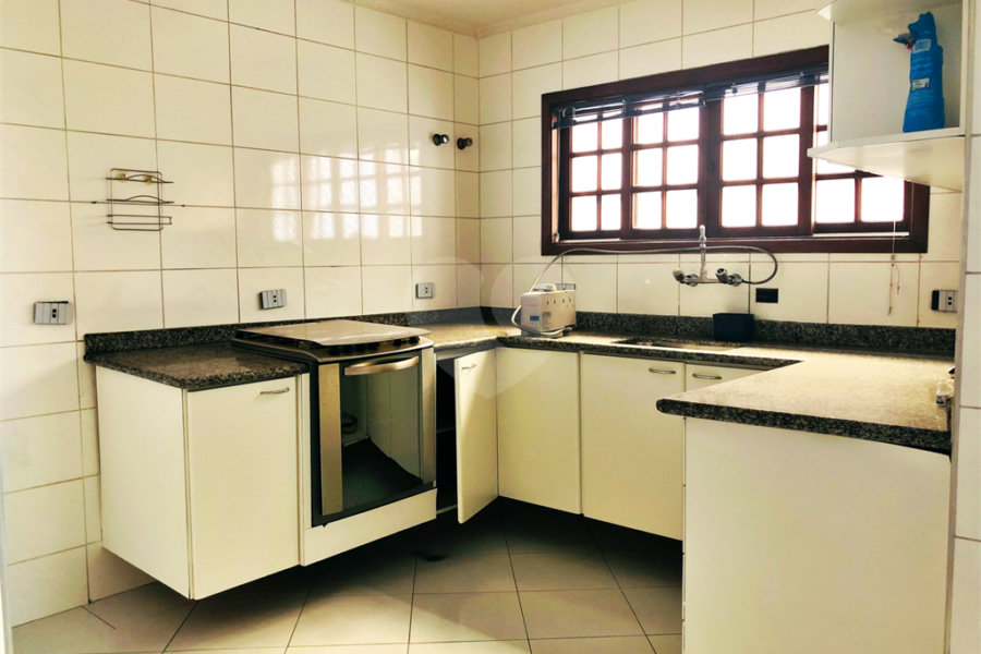 Sobrado à venda com 3 quartos, sendo 2 suítes,  em Mandaqui, São Paulo, SP