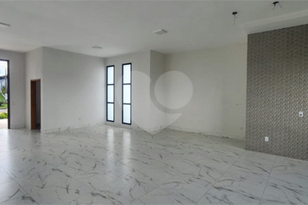Casa à venda ou para alugar com 4 suítes no condomínio Residencial Delle Stelle, Louveira - SP
