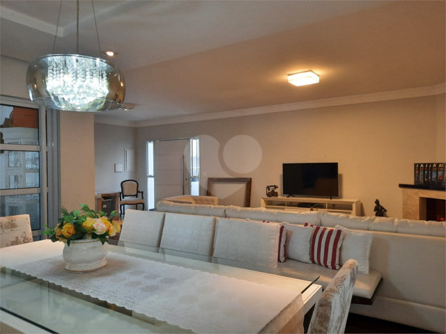 Casa à venda com 3 suítes no condomínio Bolsão Residencial City Campo Grande, São Paulo - SP