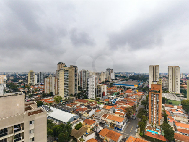 Apartamento à venda com 3 quartos, sendo 2 suítes,  em Campo Belo, São Paulo, SP