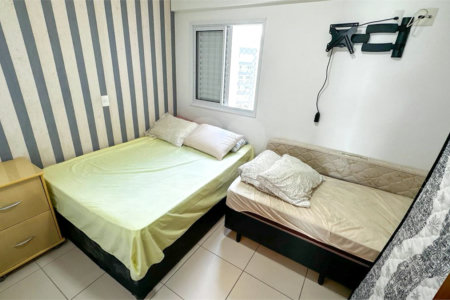 Apartamento à venda com 2 quartos, sendo 1 suíte,  em Boqueirão, Praia Grande, SP